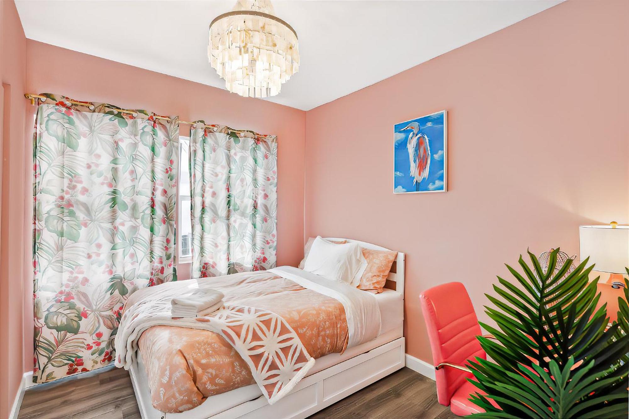 New! Havana Nights Villa ! Walk To Calle Ocho! Miami Eksteriør bilde