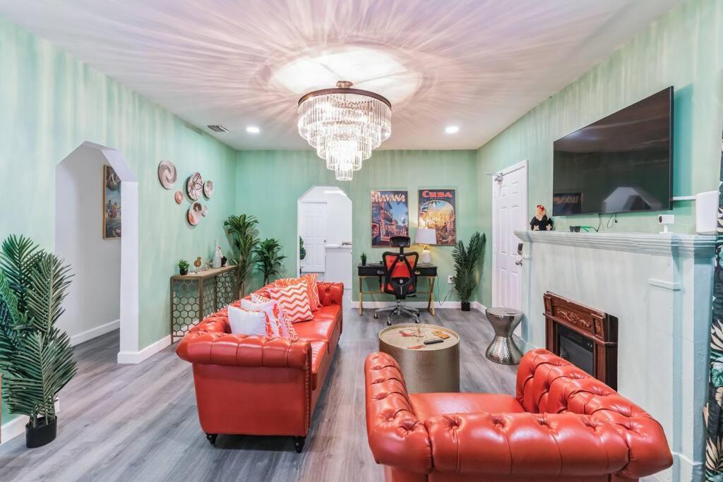New! Havana Nights Villa ! Walk To Calle Ocho! Miami Eksteriør bilde